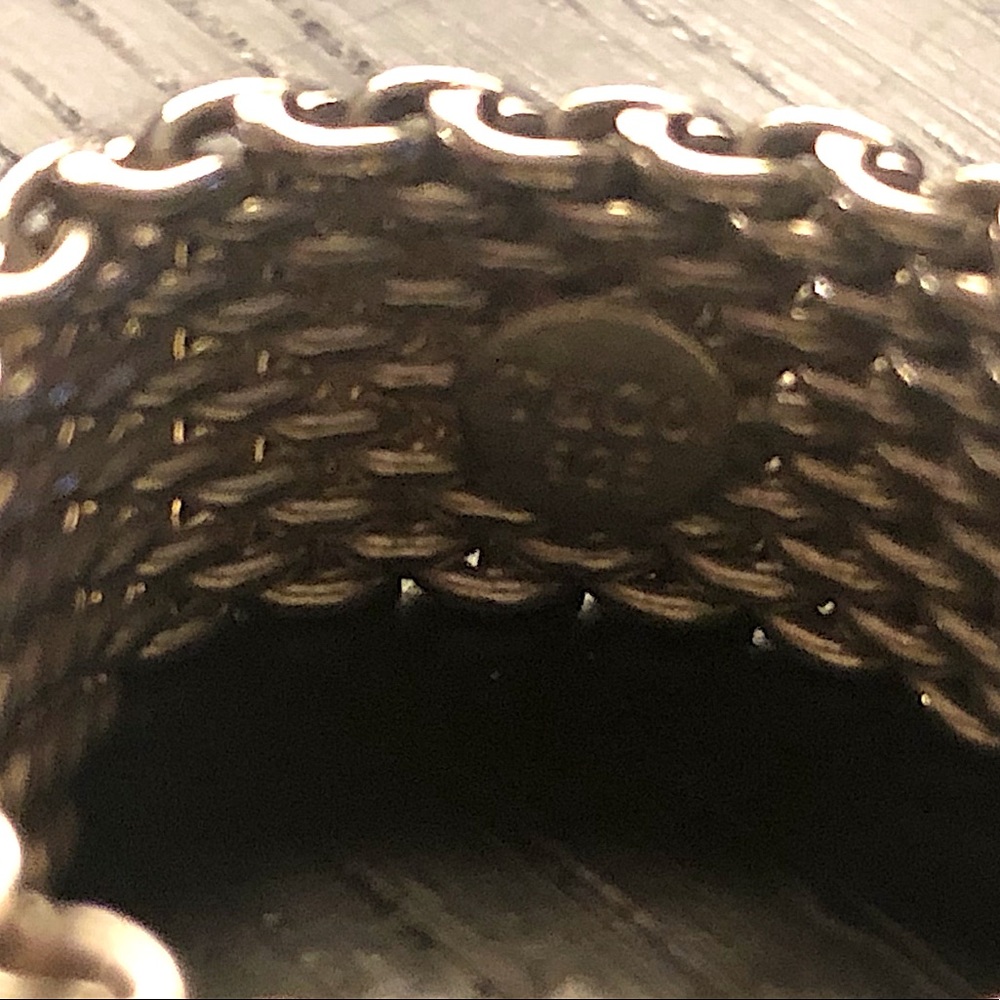 Tiffany & Co. Somerset size 8 ring, retired, with pouch and box